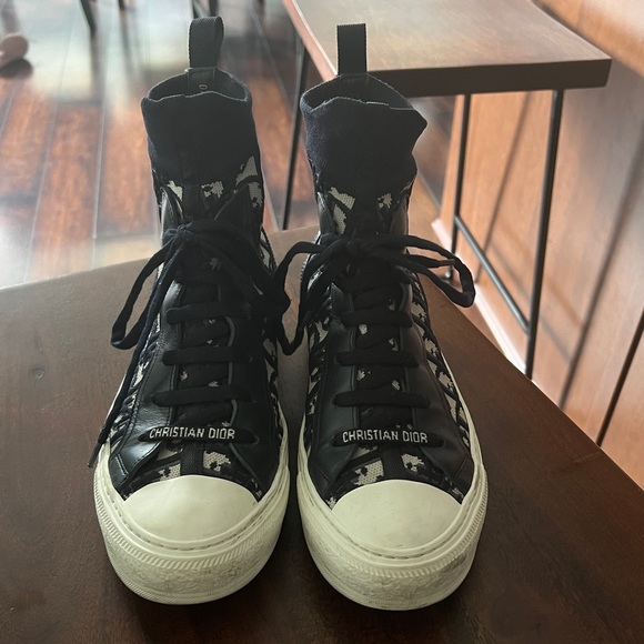 Dior walk n’ dior high tops | feet grew in pregnancy so they don’t fit anymore. - Picture 2 of 5